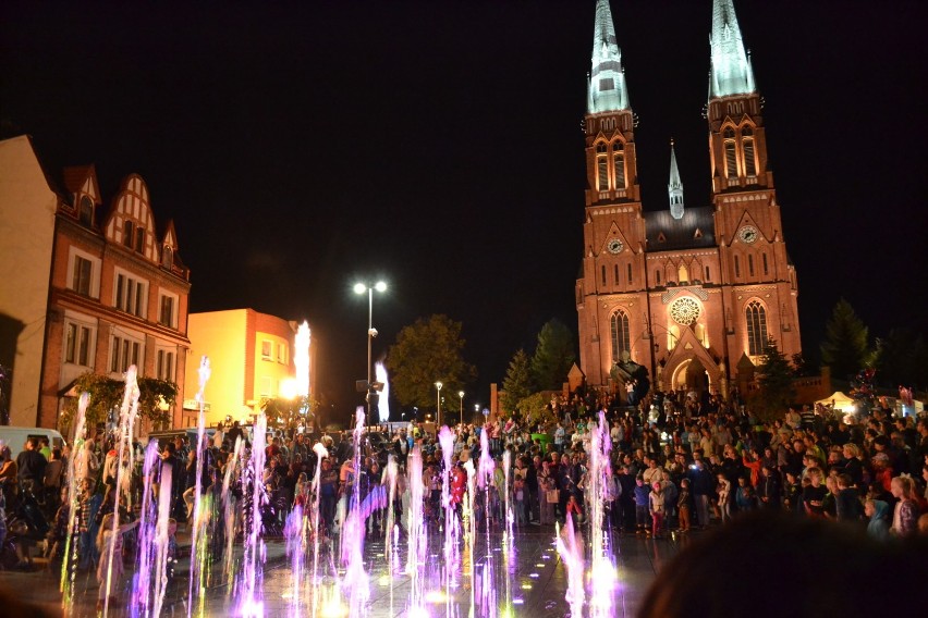 Fiesta balonowa w Rybniku: Night Glow pod Bazyliką
