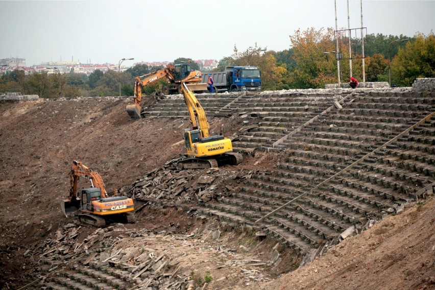 Stadion Narodowy powstał w niecce Stadionu Dziesięciolecia,...