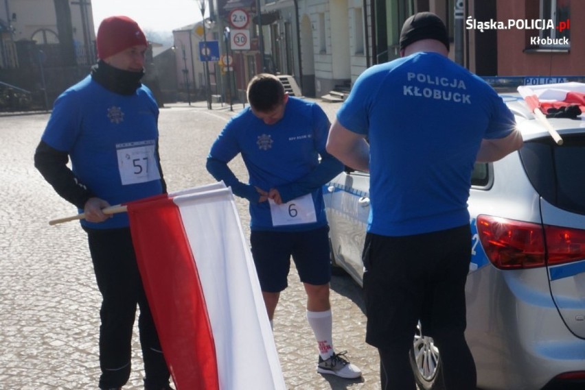 Kłobuccy policjanci w "Biegu Pamięci Żołnierzy Wyklętych" ZDJĘCIA, WIDEO 