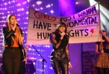 Września: Festiwal Piosenki Obcojęzycznej: Ania Wardęska i Igi Iglewska pokazały, że "mają głos" - śpiewający manifest  [FOTO VIDEO]