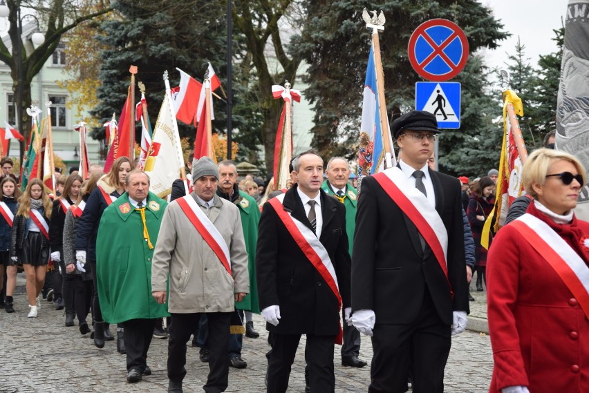 Święto Niepodległości w Augustowie. Mieszkańcy uczcili 101. rocznicę [ZDJĘCIA]