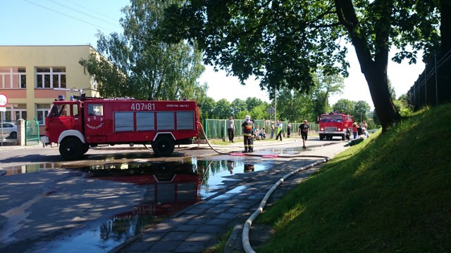 Uszkodzili gazociąg na ul. Szkolnej. Ewakuowano 15 osób
