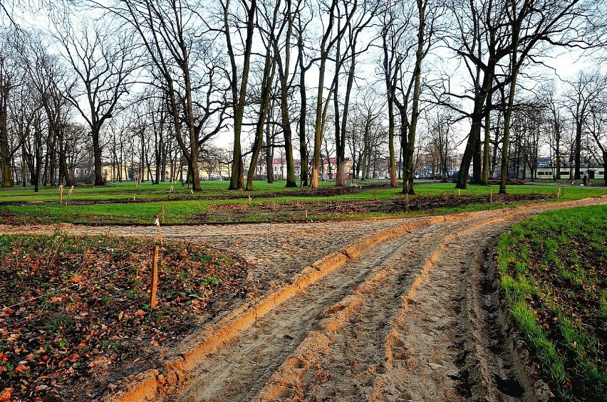Przebudowa parku w Skierniewicach, styczeń 2014
