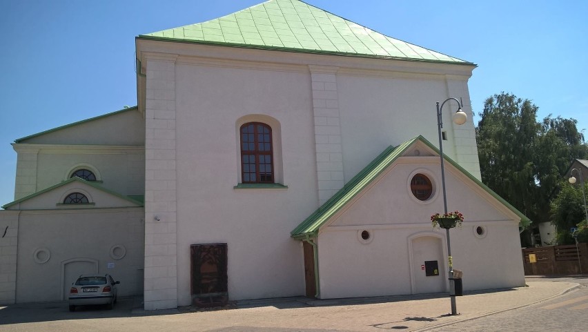 Świętokrzyski Sztetl - synagoga w Chmielniku. Przeszłość przypomniana w głosach i hologramach
