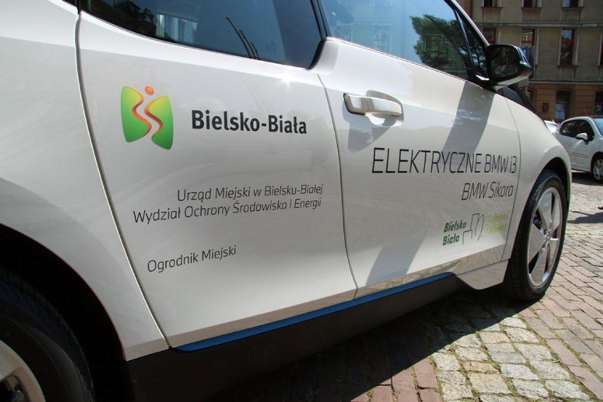 Samochód elektryczny na usługach bielskich urzędników