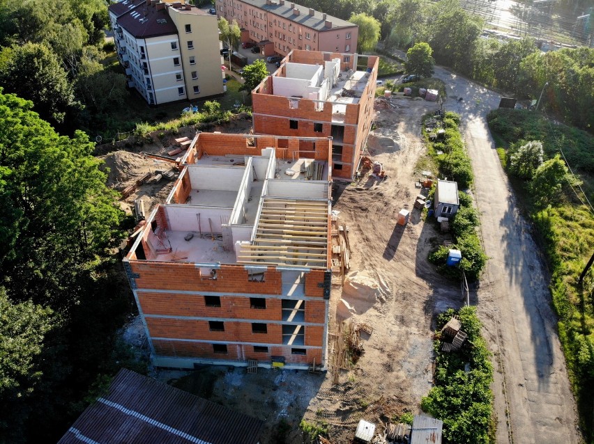 Nowe mieszkania komunalne w Rybniku na Kolejowej. Co już zrobiono?