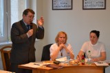 Radni gminy Tczew o ponad 3 tys. zł obniżyli pensję wójtowi Rezmerowskiemu