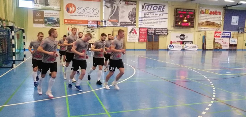 Futsal. Wygrywając w Komprachcicach Team Lębork już spokojny o utrzymanie w ekstraklasie