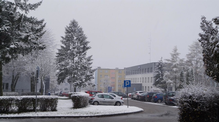 Zima zawitała do powiatu kłobuckiego. Bądźcie ostrożni [FOTO]