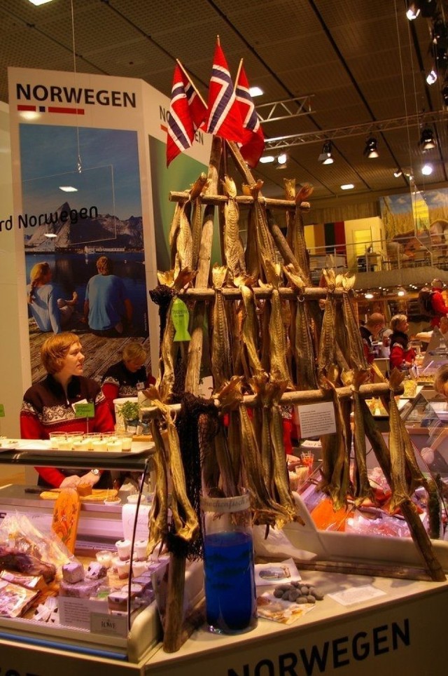 Norwedzy wystawiali gł&oacute;wnie ryby. Internationale Gr&uuml;ne Woche. Fot. Piotr May