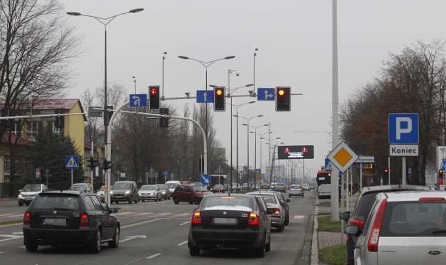 Te marki samochodów są najpopularniejsze w Rzeszowie. Jeździsz którymś z tych aut? Kliknij na zdjęcie i zobacz, posegregowaliśmy od najmniej popularnych do najbardziej