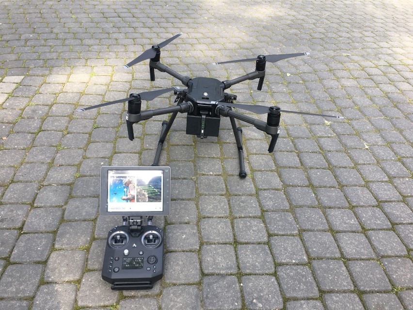 Nad Kielcami będzie latał dron antysmogowy i zaglądał do kominów. Już trafił do Urzędu Miasta (WIDEO)
