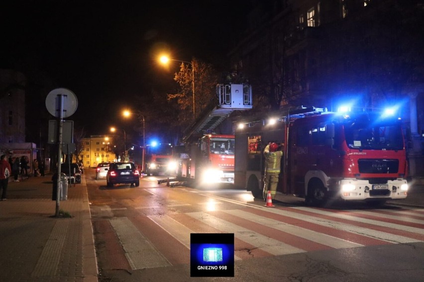 Gniezno. Interwencja straży pożarnej przy ulicy Lecha