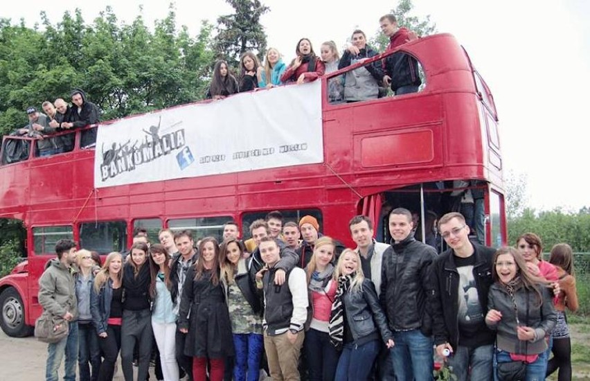 Londyńskie autobusy przejadą ulicami Wrocławia. To atrakcja bankomaliów! (FOTO)