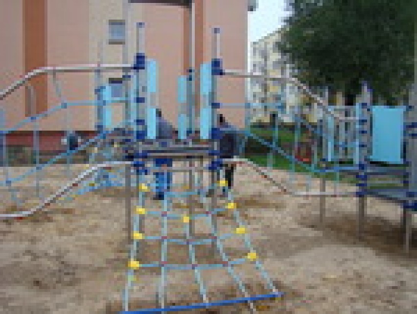 Plac zabaw na osiedlu Słowiańskim ucieszy dzieci