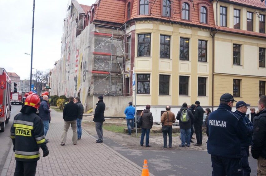 Ewakuacja komendy policji w Tarnowskich Górach