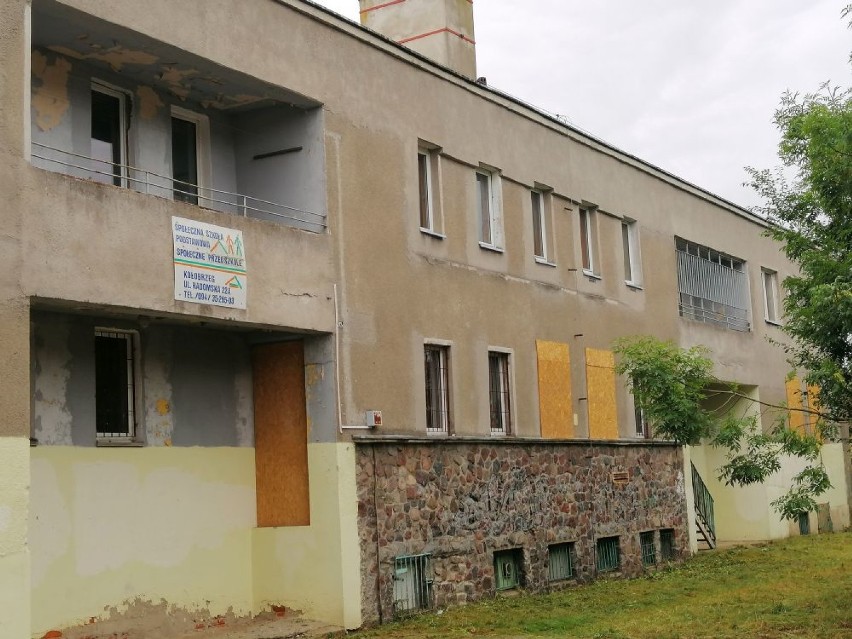 Najpierw wyburzą dawne przedszkole (i szkolę) przy ul.Radomskiej, a potem w jego miejscu zbudują nowe