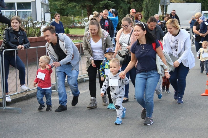 Przemkowski bieg po miód ulicami miasta. ZDJĘCIA