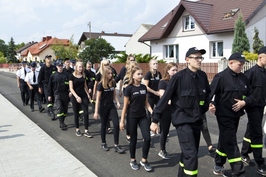 Piękni i Młodzi zagrali na jubileuszu 100-lecia OSP w Szynkielowie[ZDJĘCIA]