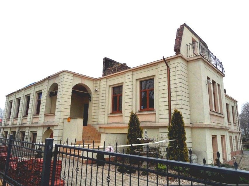 Właściciel restauracji Klasyka w Zabrzu rozebrał spaloną część budynku