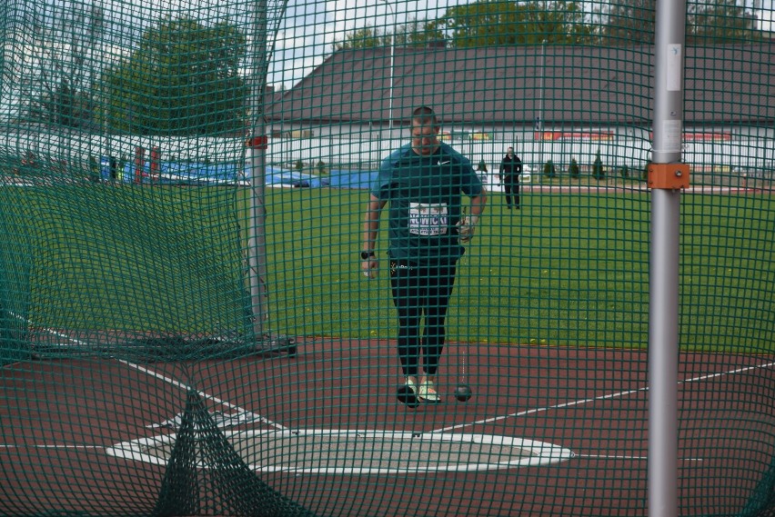 Podlaskie Athletics Team. Ponad stu światowej klasy sportowców pojawiło się na stadionie lekkoatletycznym w Suwałkach