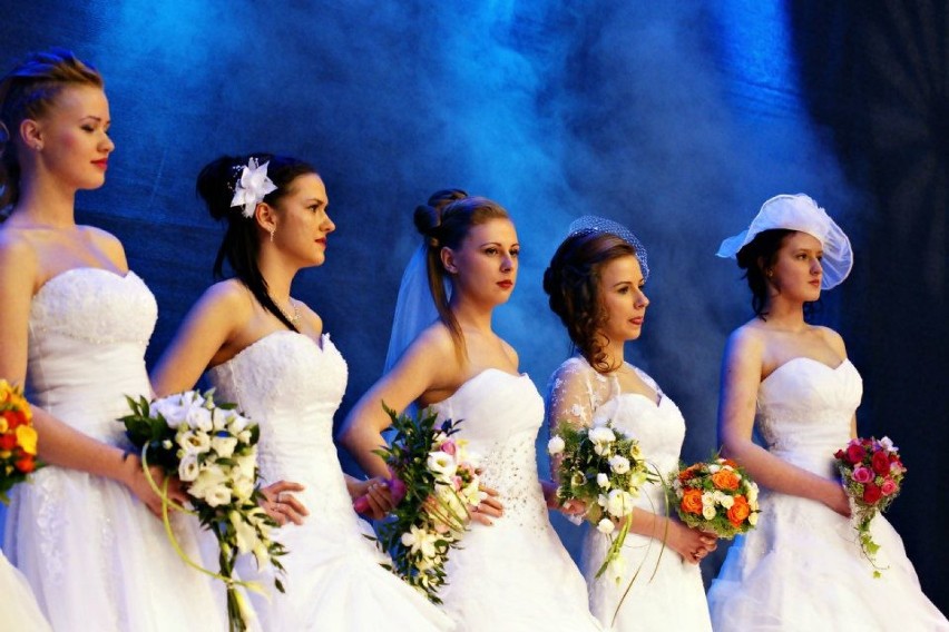 Piękne kobiety z gal ślubnych w Inowrocławiu