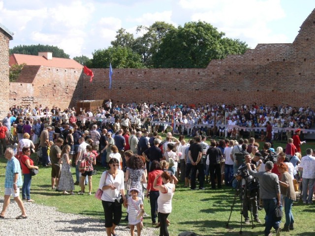 Łęczyca 10 lat temu. Ludzie, miejsca i wydarzenia ---> ZDJĘCIA