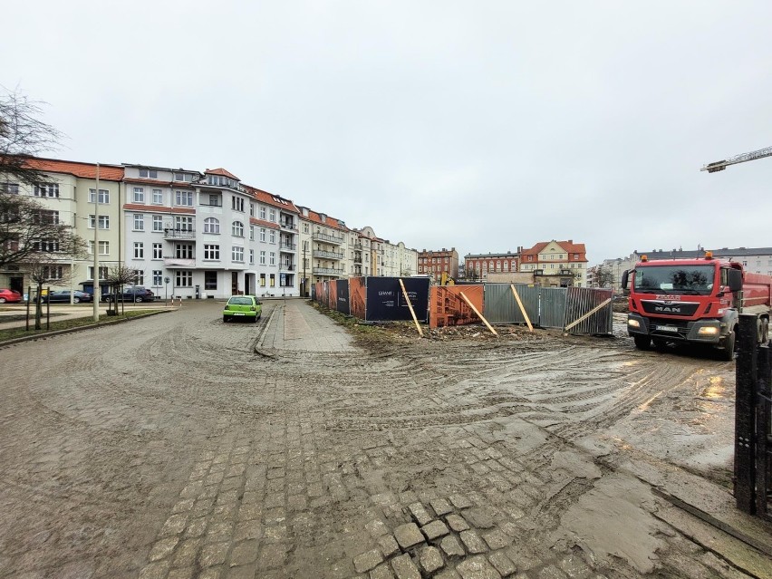 Opady śniegu, następnie temperatury powyżej zera, topniejący...