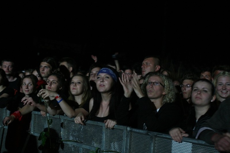Guns N'Roses w Rybniku: Koncert rozpoczęli prawie 2,5 godziny później