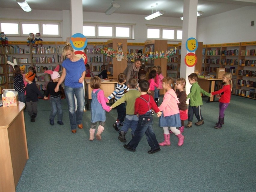 Światowy Dzień Pluszowego Misia w Bibliotece Miejskiej - Oddział dla dzieci