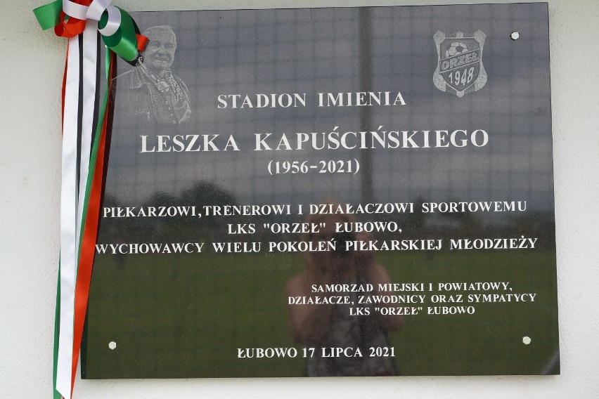 Świętej pamięci Leszek Kapuściński patronem stadionu w Łubowie [zdjęcia]