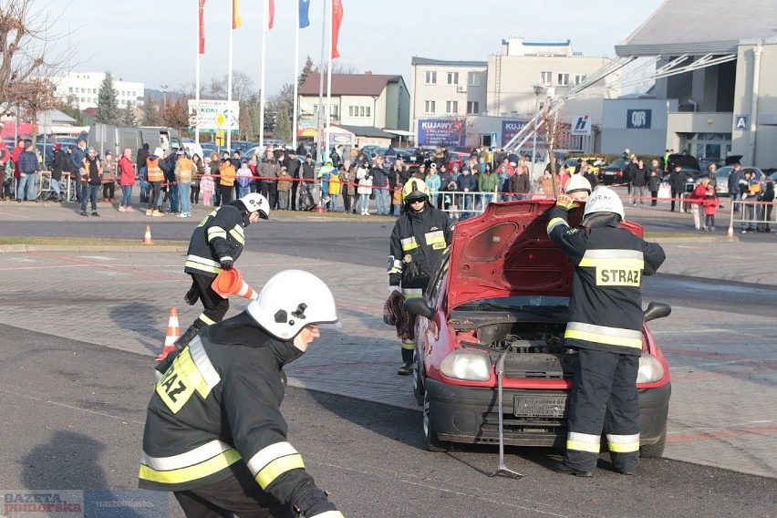 WOŚP 2020 we Włocławku - motoorkiestra na parkingu przy Hali...