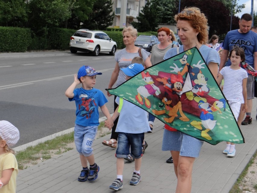 Radomsko: Dzieci z Przedszkola nr 2 puszczały latawce