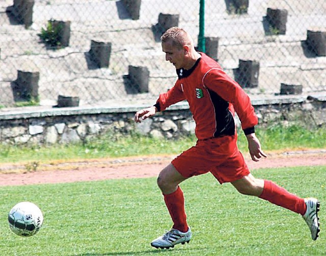 Łukasz Burczyk strzelił w Sosnowcu dwa gole dla Sarmacji