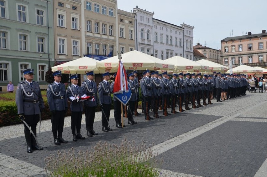Policja świętowała 100-lecie istnienia na rynku w Kępnie