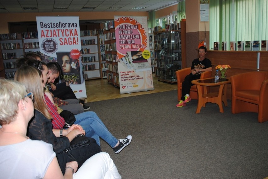 Spotkanie z Tanyą Valko w łęczyckiej bibliotece 