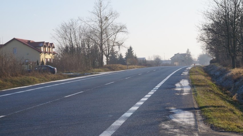 Wypadek w Kawęczynie na krajowej "dziesiątce". Ranna została...