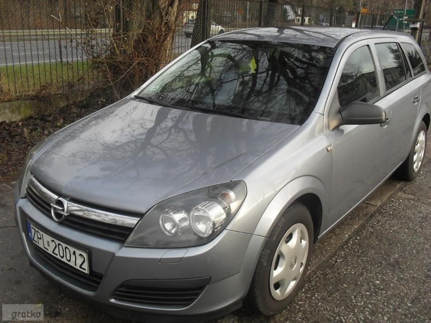 Opel Astra z 2007 r.

Na kolejnych zdjęciach w galerii...