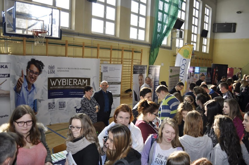Chcesz studiować nowe kierunki? Zobacz, co oferuje Instytut Kultury Europejskiej UAM w Gnieźnie.  