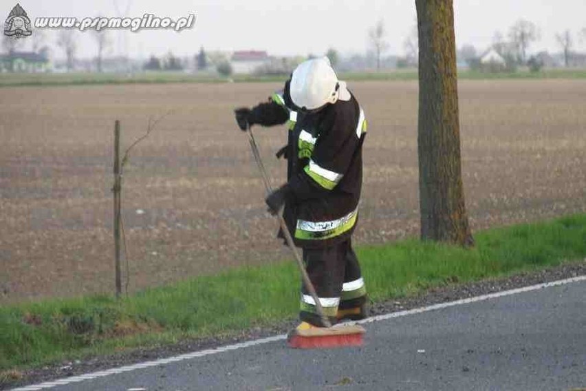 Wypadek w Markowicach. Jedna osoba nie żyje [ZDJĘCIA]