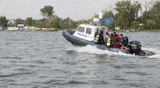 Policja Poznań: Ćwiczenia nurków na Jeziorze Kierskim [ZDJĘCIA, WIDEO]