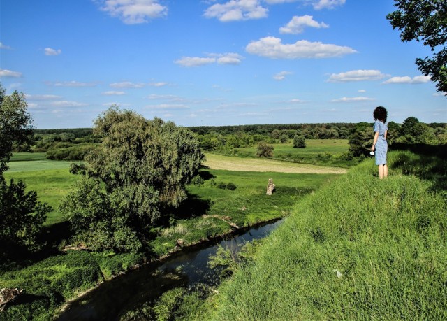 Widok z Gródka Nadbużnego na okoliczne pola