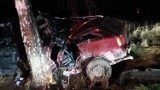 Śmiertelny wypadek na drodze Kaczory-Krzewina. Jedna osoba nie żyje, druga walczy o życie