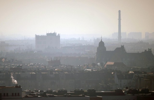 Czy w poniedziałek, 11 stycznia, w Poznaniu i powiecie poznańskim jest smog?