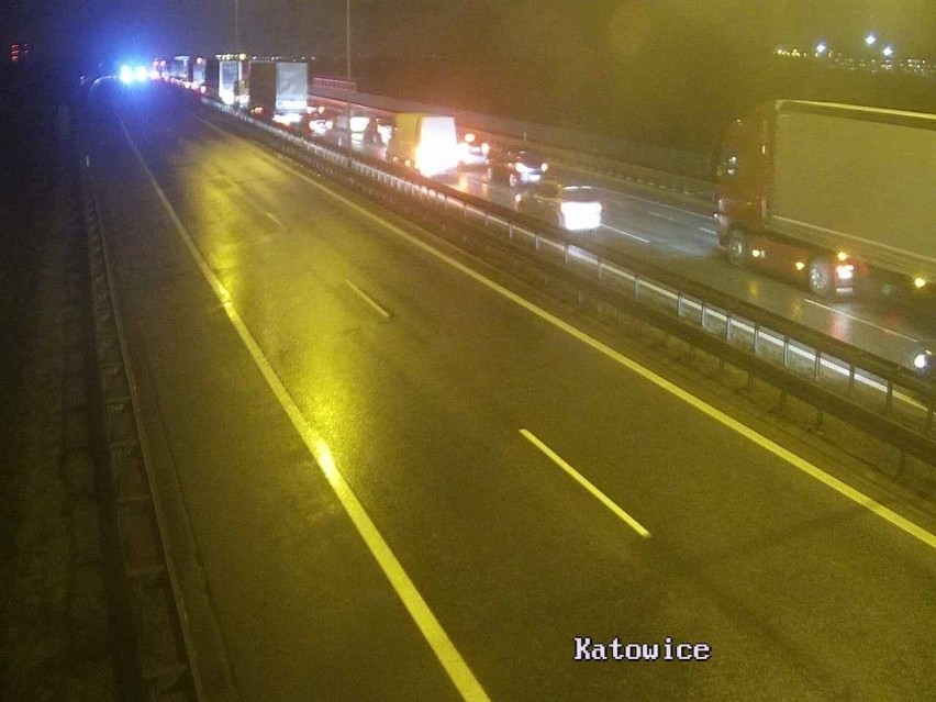 Pożar ciężarówki na A4 w Krakowie, autostrada stanęła