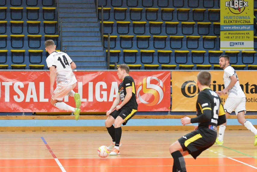 Futsal. Pilski zespół w meczu I ligi uległ drużynie FC 10 Zgierz. Obejrzyjcie zdjęcia
