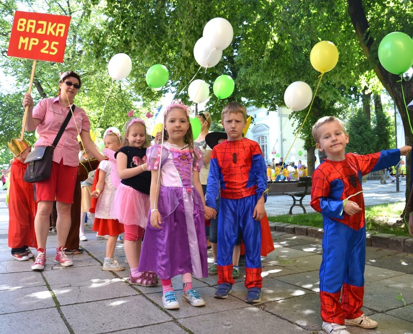 A tak było rok temu na paradzie przedszkolaka w Zielonej...