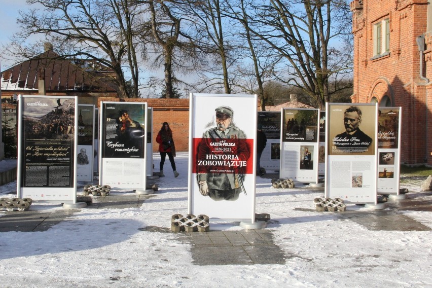 Plenerowa wystawa w Muzeum Regionalnym w Brzezinach