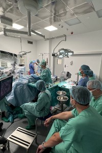 Pionierskie operacje w Małopolsce. W szpitalu Rydygiera wszczepili implanty ślimakowe