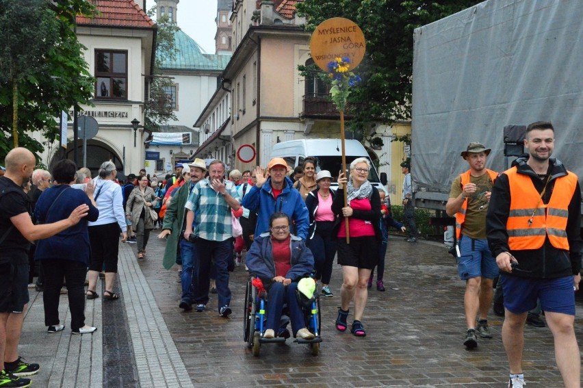 Myśleniczanie tworzą grupę 1 Wspólnoty V...